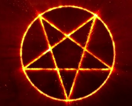 Евангелисти предупреждават: Чипът в картите – дело на Антихриста! Пазете се, християни!