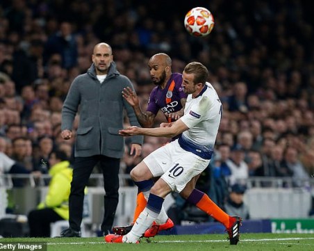 Лошо за Тотнъм - Хари Кейн аут до края на сезона