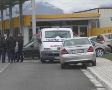 Престрелка на летище в Албания! Убиха въоръжен мъж след обир