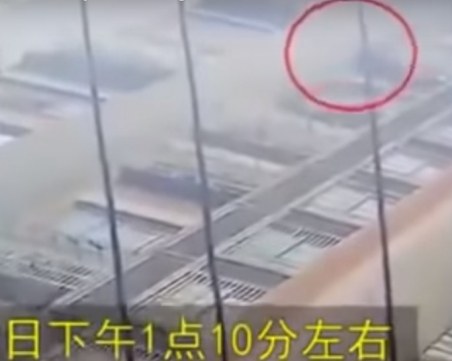 6-годишно оцеля, след като падна и полетя от 26-ия етаж