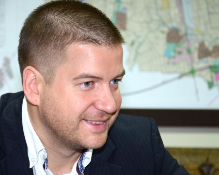 Кметът на Стара Загора: Ще бутнем още 54 ромски къщи