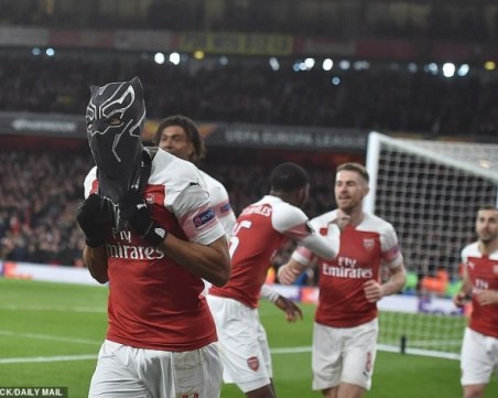 Шоу в Лига Европа днес: Наполи гони първа победа на Острова