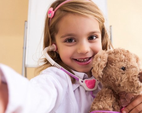 Болница за плюшени мечета и среща с тийн звезди