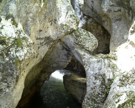 Дяволското гърло взима кървав курбан, ако посегнеш на тайните му