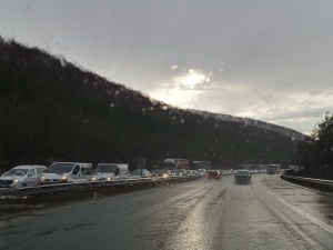 Километрично задръстване се е образувало по АМ