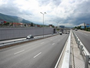 Затруднено е движението на Околовръстното в София