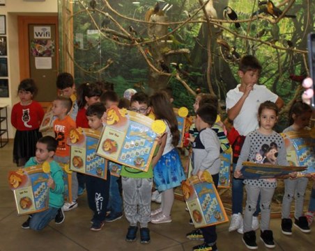 Посещение на Природонаучния музей и подаръци за 45-ия рожден ден на ДГ 