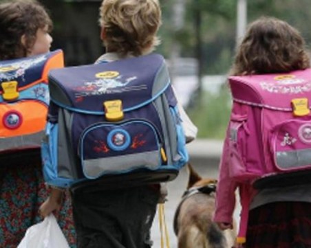 Глад за първолаци в школата, стопили са се със 18 000 за две години