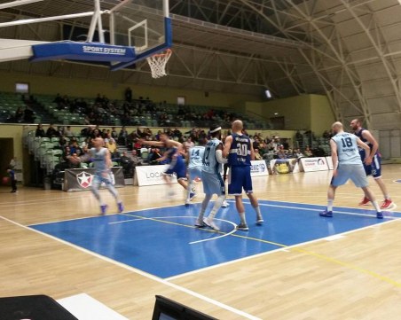 Мачът на Академик Бултекс 99 остава в четвъртък