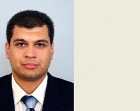 Поискал 220 бона, взел 100 хил. – депутатът Димитър Аврамов на съд