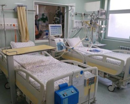 Повтаряч от столична гимназия преби деветокласничка! Момичето е в противошокова зала