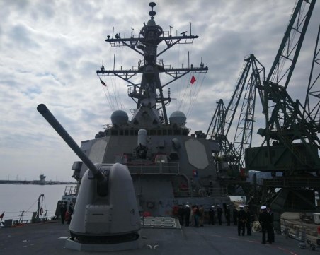 Страшилище акостира във Варна. Какво ще прави USS ROSS? Военна тайна!