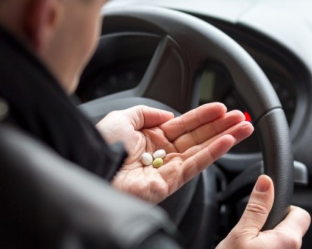 Трима дрогирани шофьори преспаха в ареста в Пловдив