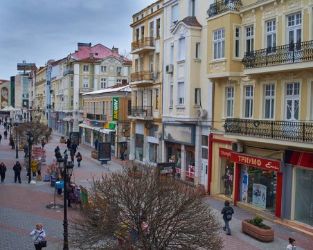 Няколко спектакъла днес радват пловдивчани! Вижте и другите събития под тепетата