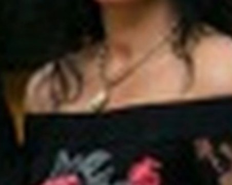 Пловдивчанка изгуби ценен амулет, дава голяма награда на този, който го върне