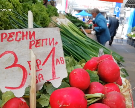 Продавачи vs. клиенти. Цените на пазара за Великден: Високи или не?