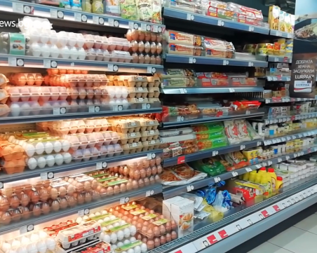 Пазарът пълен със стоки, но с какво качество... Ядем ли хубава храна?