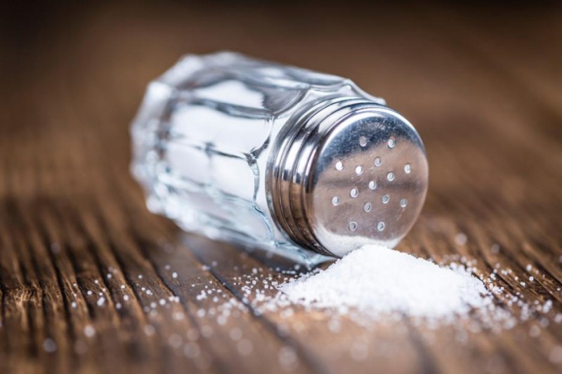 5 причини веднага да намалите солта
