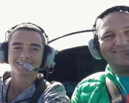 Валентин остава завинаги на 18, отлетя най-запаленият авиолюбител