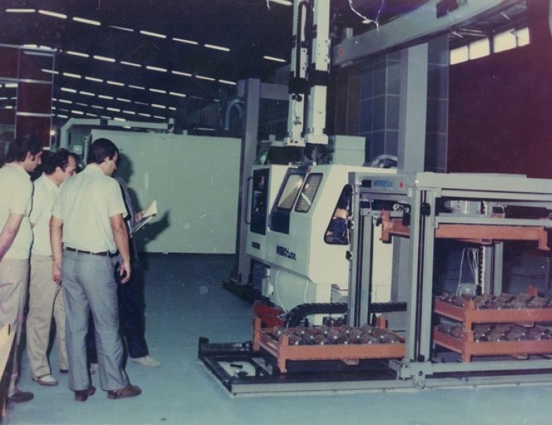 Банев продал на парчета завода за първите български роботи