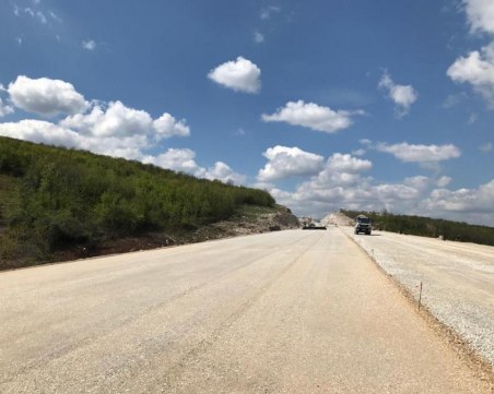 Милиардът осигурен, строителите строени – тръгва дострояването на 