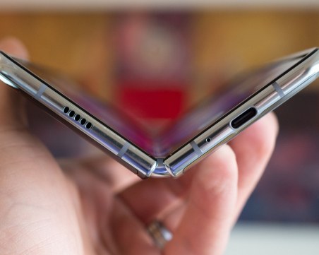 Продажбите на Samsung Galaxy Fold са отложени
