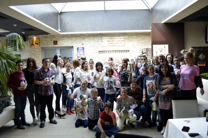 Пловдивски ресторант дари усмивки на деца в неравностойно положение