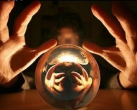 Его масажът, с който врачки и гадатели 