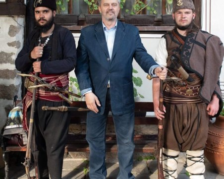 Хайтов и Димовски – историята на едно приятелство в изложба