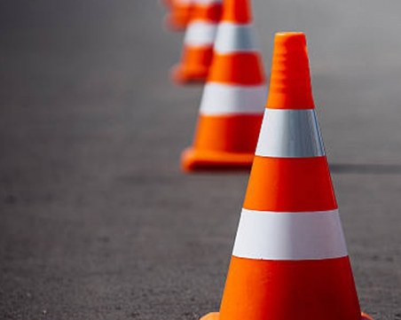 Катастрофа ограничи временно движението на АМ 