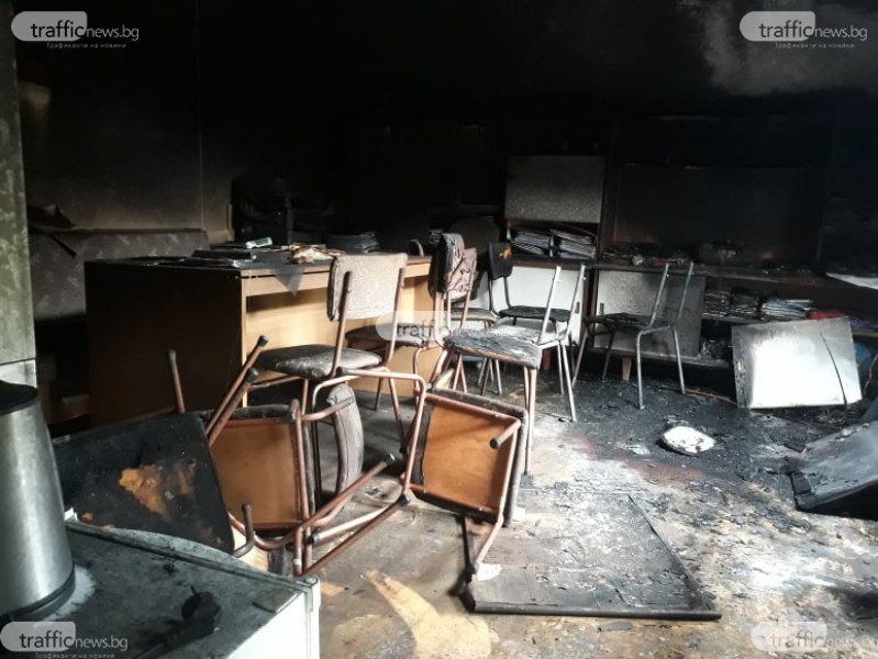 Пожар избухна в училище в Кючука! Връщат учениците