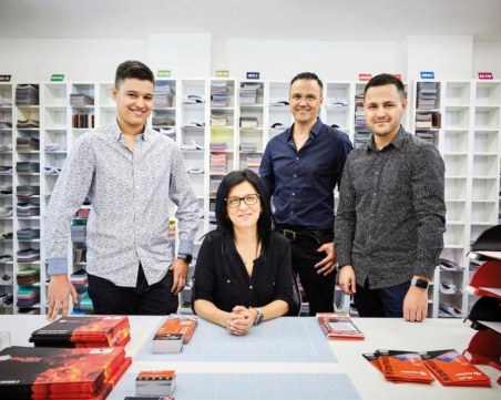 Българи грабнаха наградата за бизнес на кралица Елизабет II