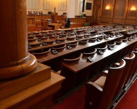 Без едноминутно мълчание за арменския геноцид в НС – не входирали искане!?