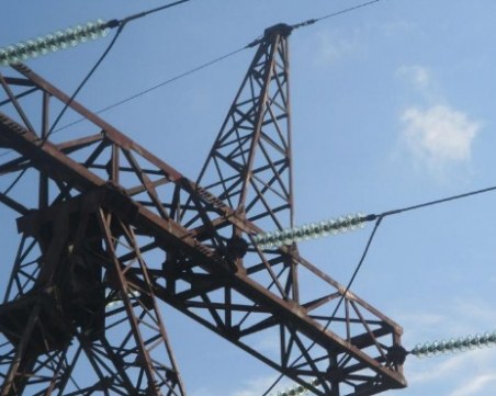 Строителнa фирмa остави без ток за час столичния 