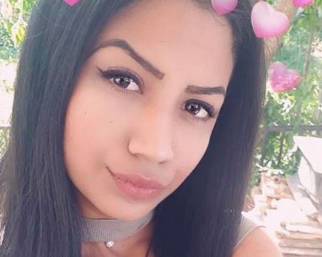 Намериха изчезналата 17-годишна Симона! Жива и здрава е!