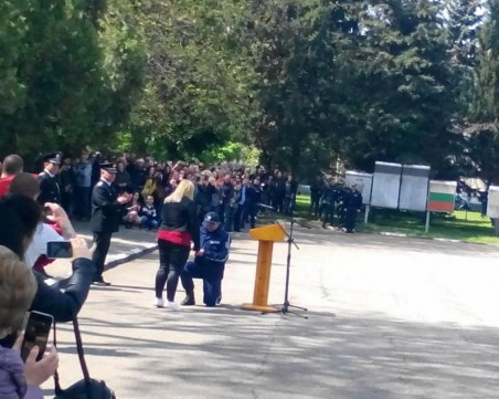 Полицейска сценография: Вой от патрулки и… катаджия със заветното 