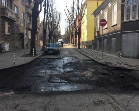 Компания, усвоила над 1 млрд. от поръчки, подхваща ремонтите в центъра на София