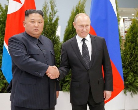 Видяха се и се здрависаха! Путин – Ун. Кой какво ще поиска и ще получи?