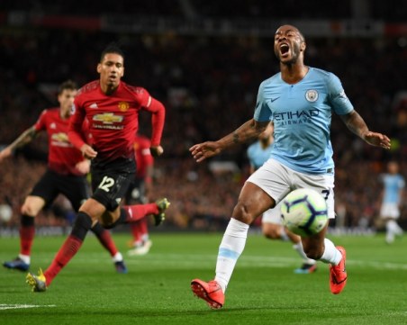 Юнайтед не спря Сити, 