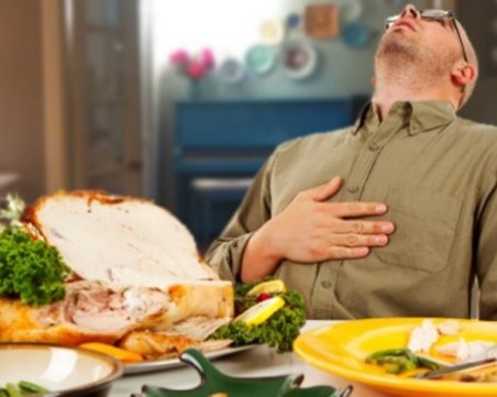 Увеличава се броят пациентите след преяждане и препиване