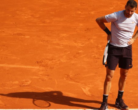 Гришо продължава със свободното падане, вече е 49-и в ранглистата