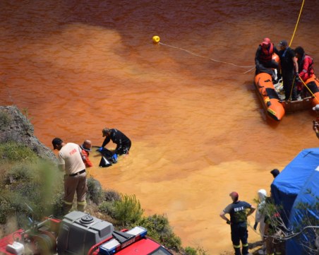 Намериха куфар с човешки останки в Кипър