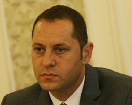 Александър Манолев не иска да плаща 100 000 лева, обжалва гаранцията