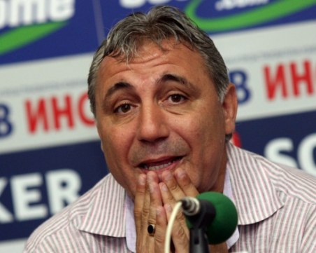 Стоичков: Бате Динко, почивай в мир!