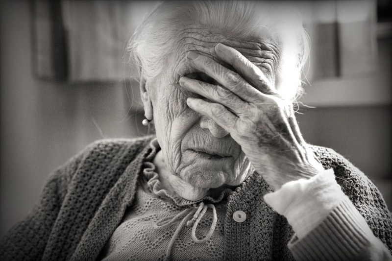 Как една самотна баба живее със 140 евро пенсия след 40 години стаж?