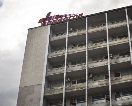 19-годишно момиче е в 