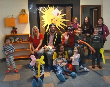 Спортният директор на Академик Бултекс 99 с благородна инициатива за болни деца СНИМКИ