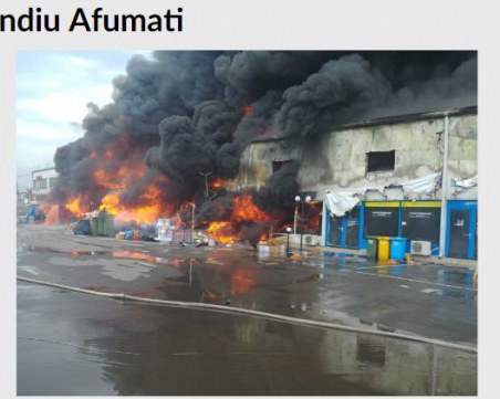 Димна завеса от пламнал мол спря трафика по Околовръстното на Букурещ