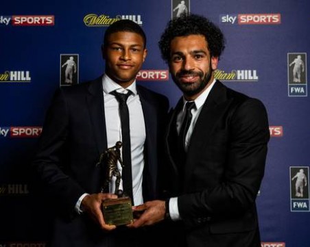 Тийнейджър ще обръща Барса тази вечер, Ливърпул без най-големите си звезди