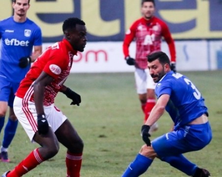 Верея изваден от групата заради пет съмнителни мача